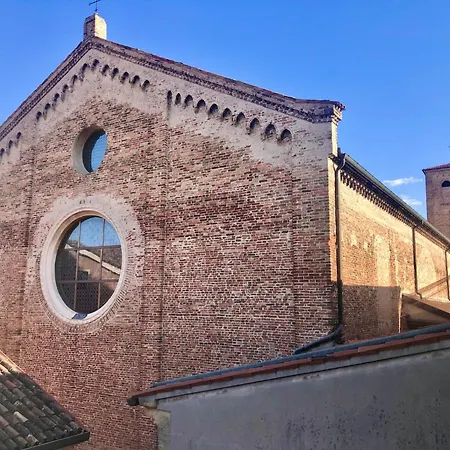 Padovaplace Apartman *